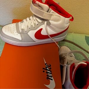 Nike Court Borough Mid 2 (GS)